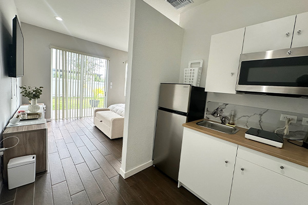 3-galeria-home-casa-montes-de-oca-house-coliving-homestead-miami
